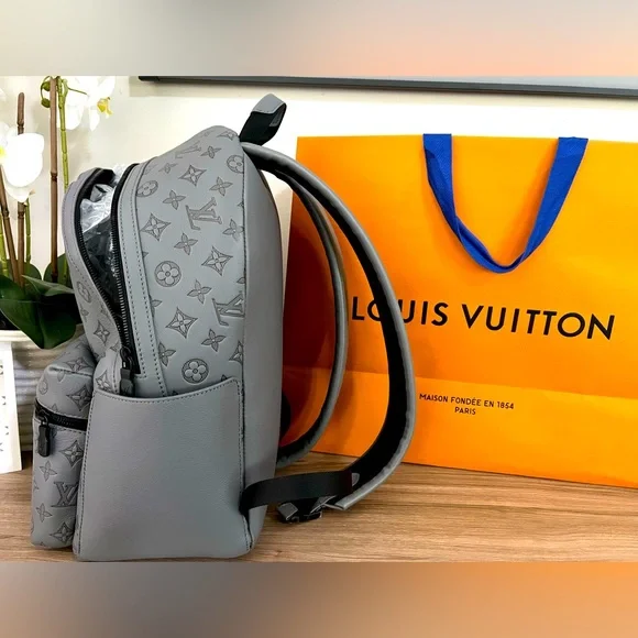 Louis Vuitton Discovery Backpack - Picture 2 of 5